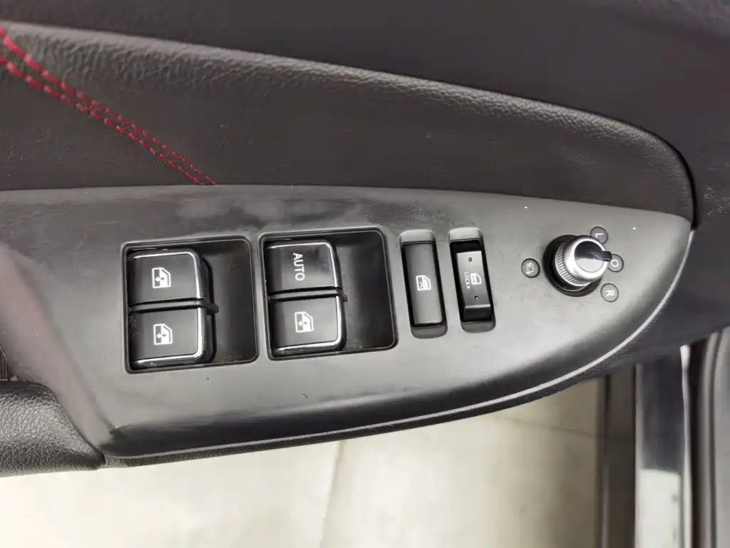 CHANGAN CS75 2016
