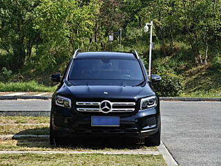 MERCEDES BENZ GLB 2023