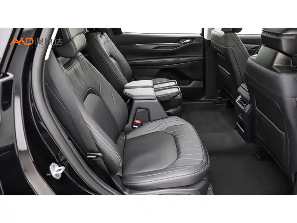 FORD EDGE 2025