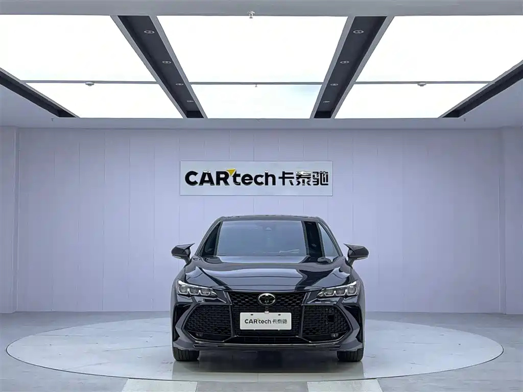 TOYOTA AVALON 2021