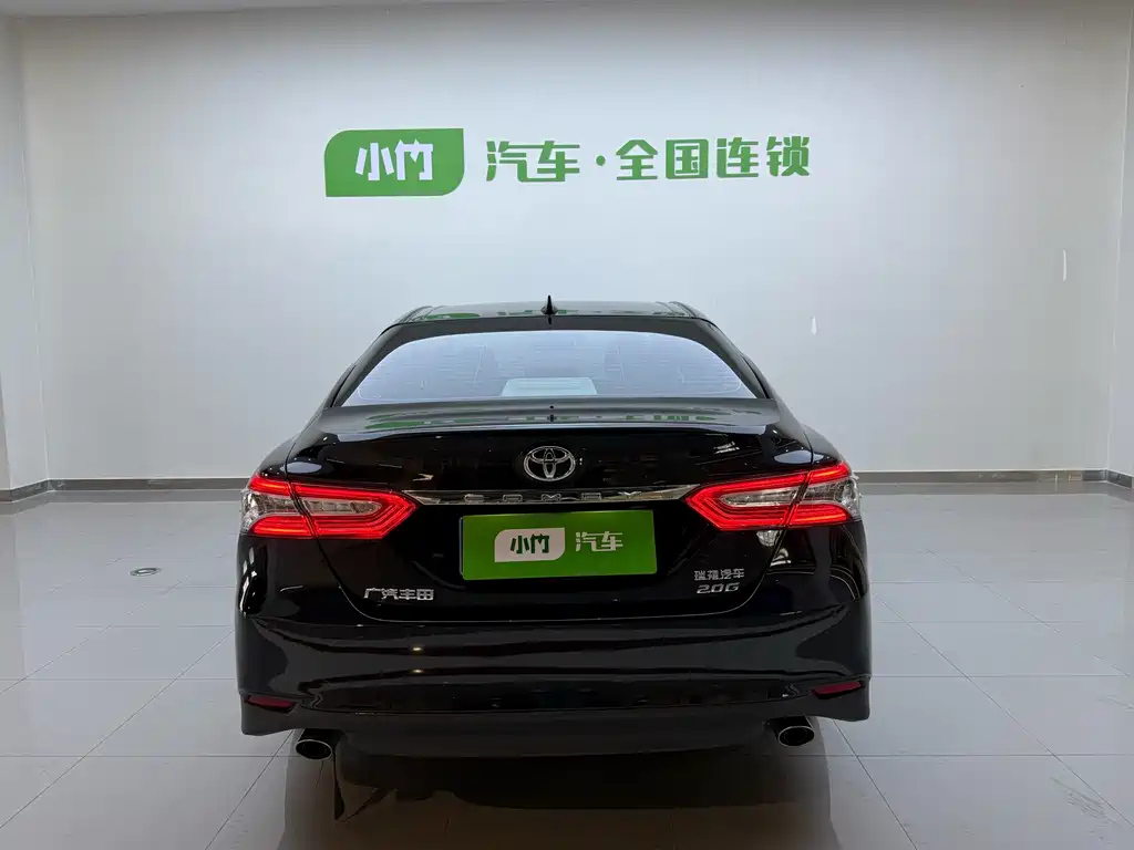 TOYOTA CAMRY 2021