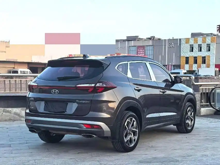 HYUNDAI TUCSON 2020