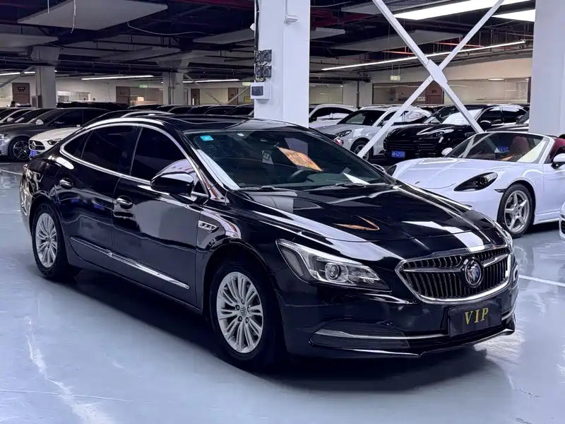 BUICK LACROSSE 2017