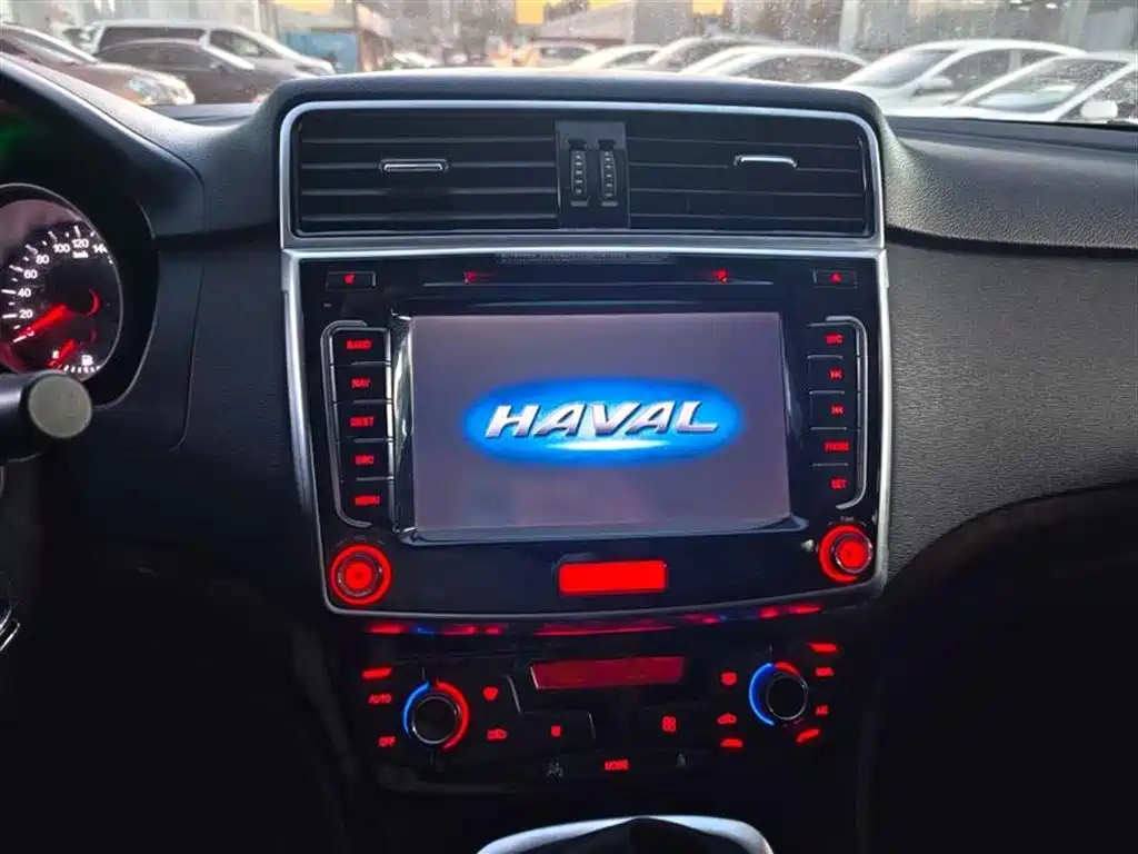 HAVAL H6 2015