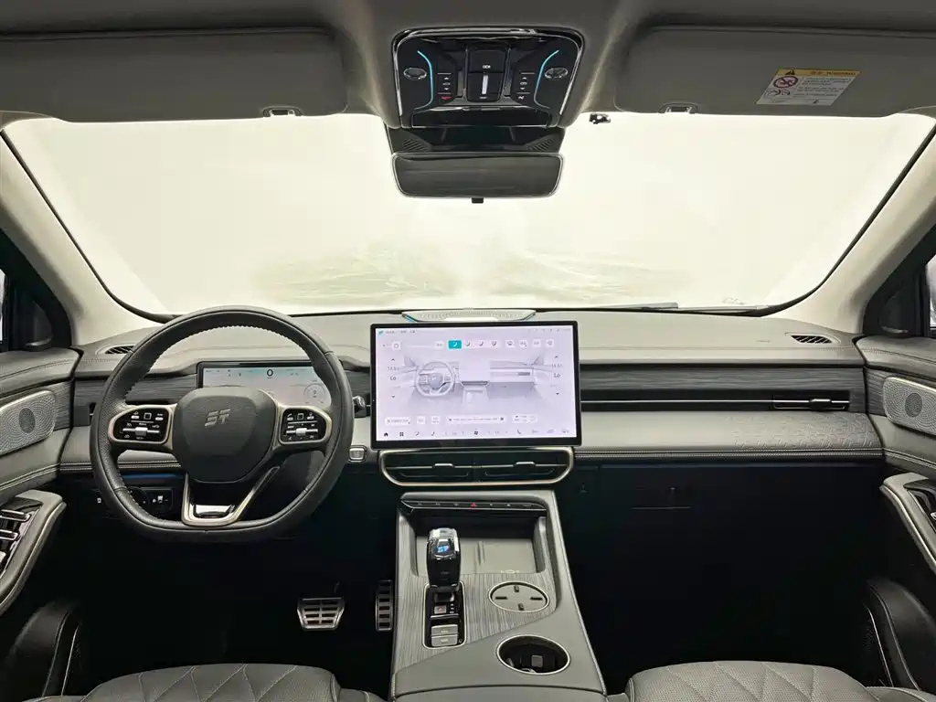 JETOUR SHANHAI L9 2025