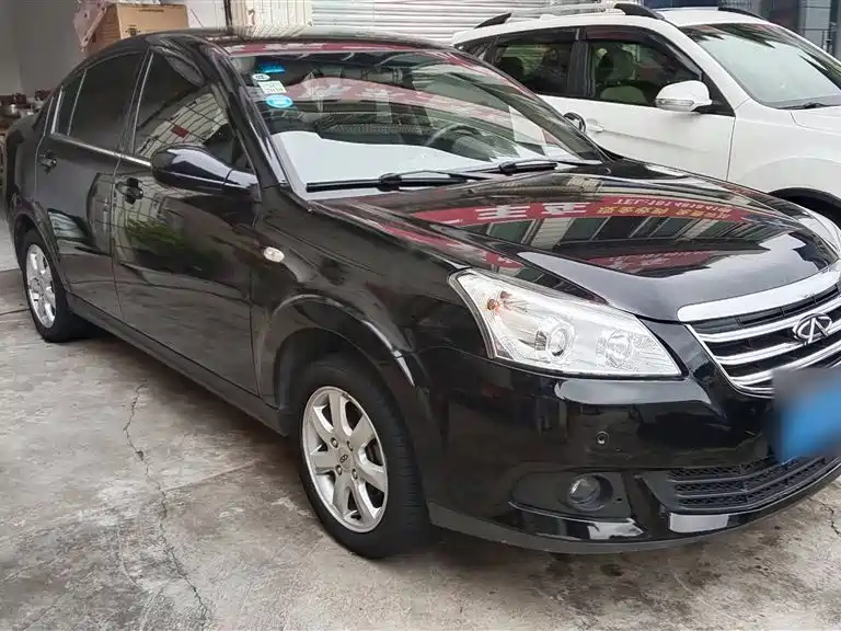 CHERY E5 2013