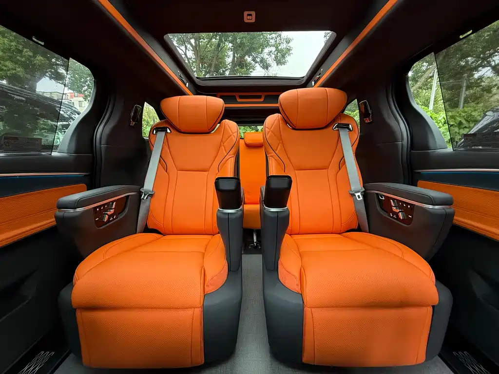 TOYOTA SIENNA SIENNA 2024