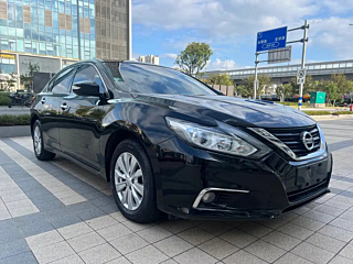 NISSAN TEANA 2018