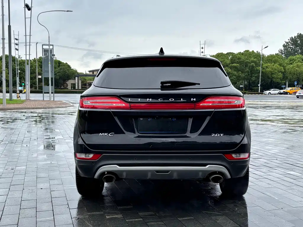 LINCOLN MKC 2017