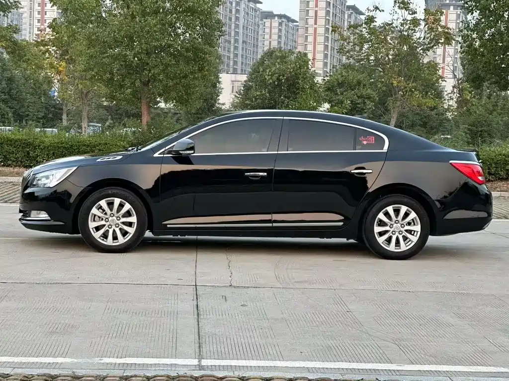 BUICK LACROSSE 2015