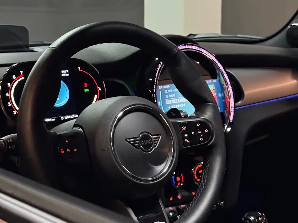 MINI JCW 2022