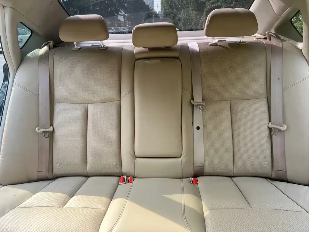 NISSAN TEANA 2014