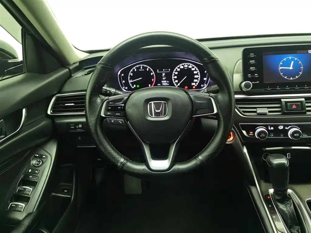 HONDA ACCORD 2018