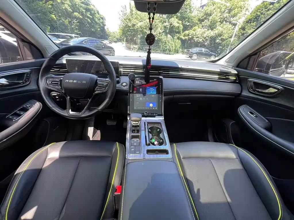 ROEWE RX5 2021