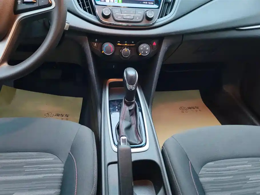 CHEVROLET CRUZE 2019