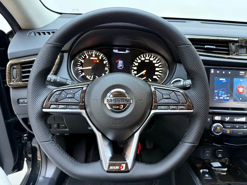 NISSAN X-TRAIL 2021