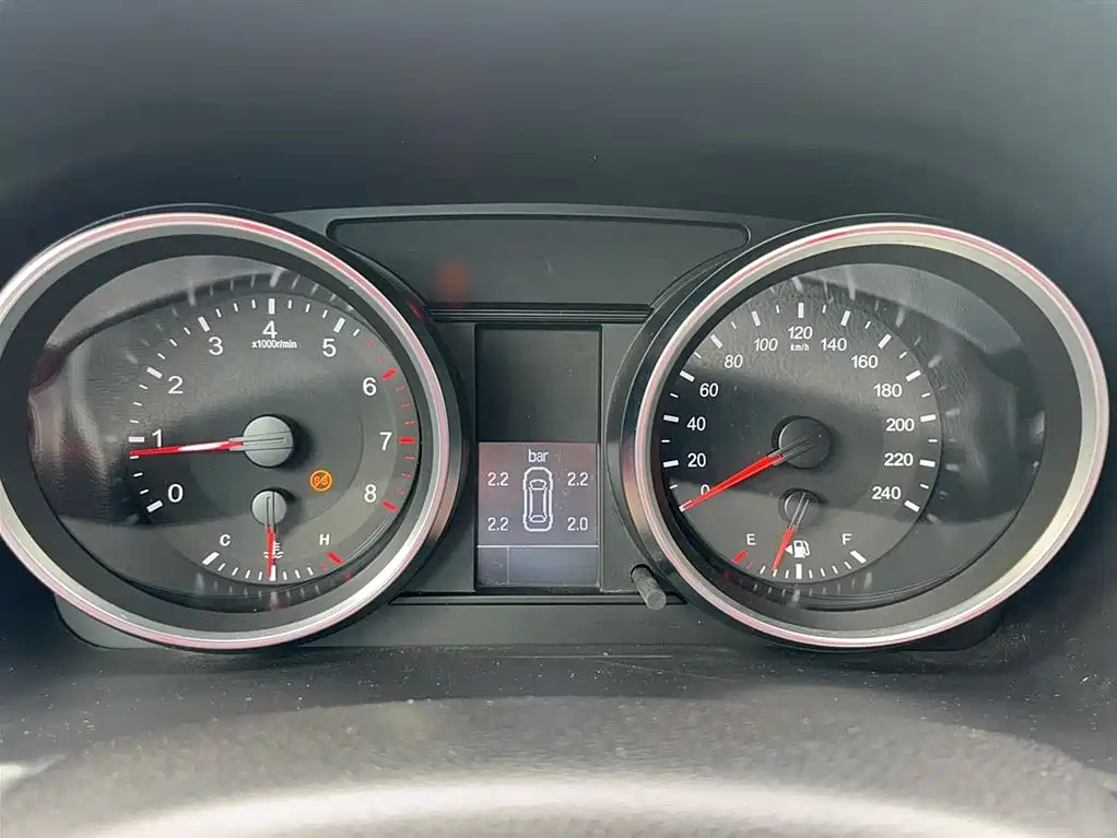 HAVAL M6 2017