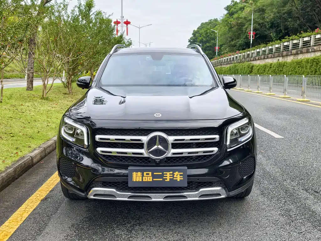MERCEDES BENZ GLB 2022