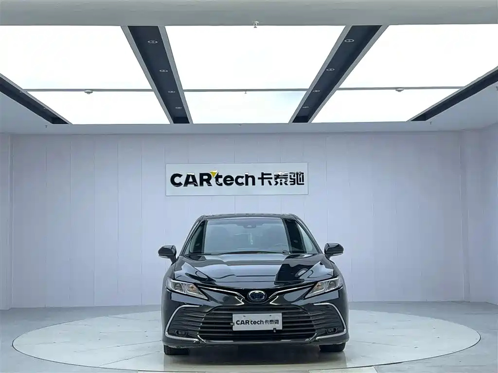 TOYOTA CAMRY 2022
