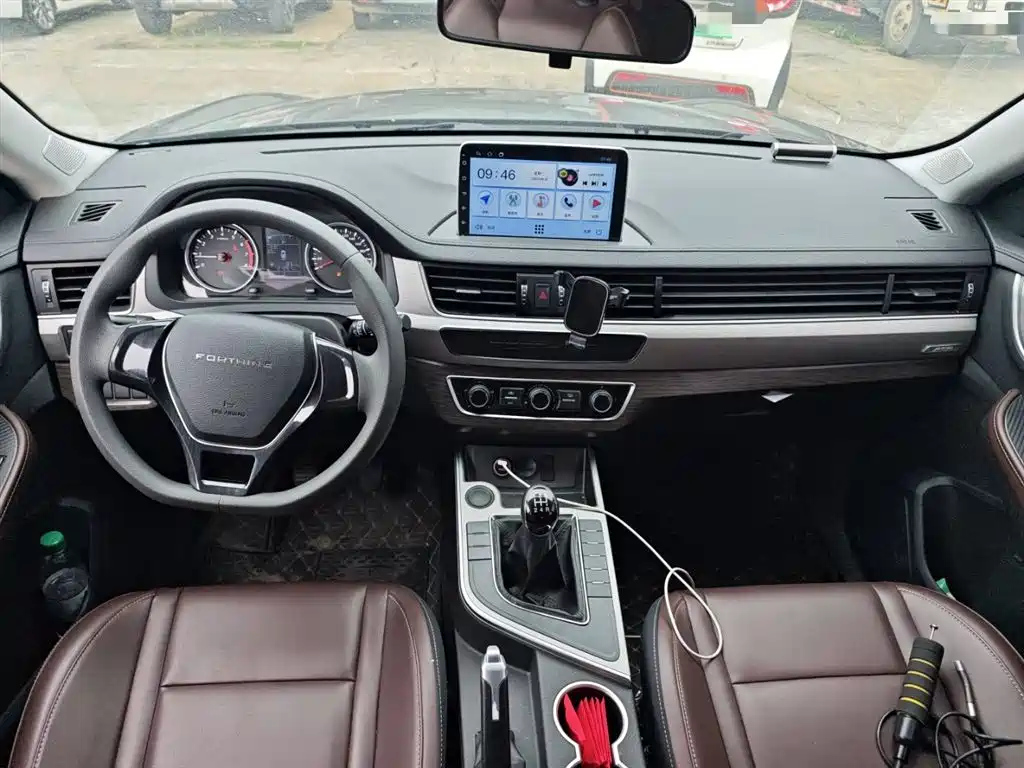 DONGFENG FORTHING T5 2022