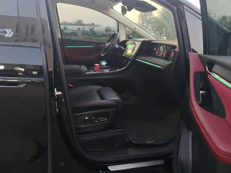 TRUMPCHI E9 2024