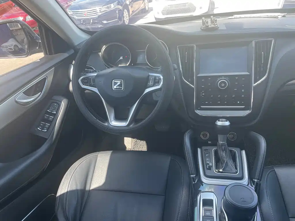 ZOTYE SR7 2016