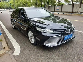 TOYOTA CAMRY 2020