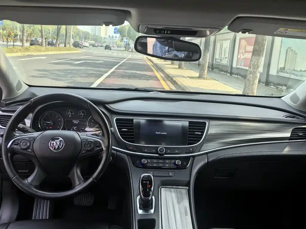 BUICK LACROSSE 2020