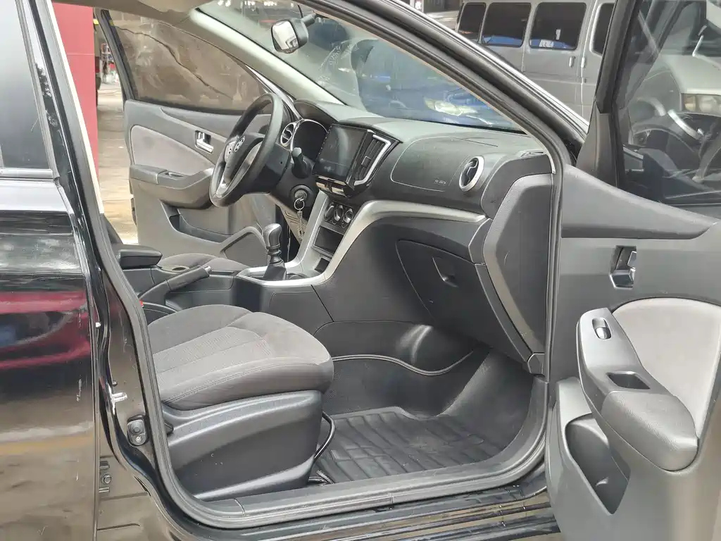 VENUCIA T70 2016