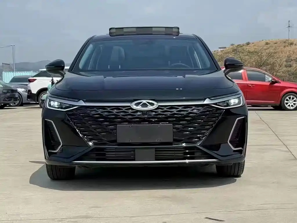 CHERY ARRIZO 8 2024
