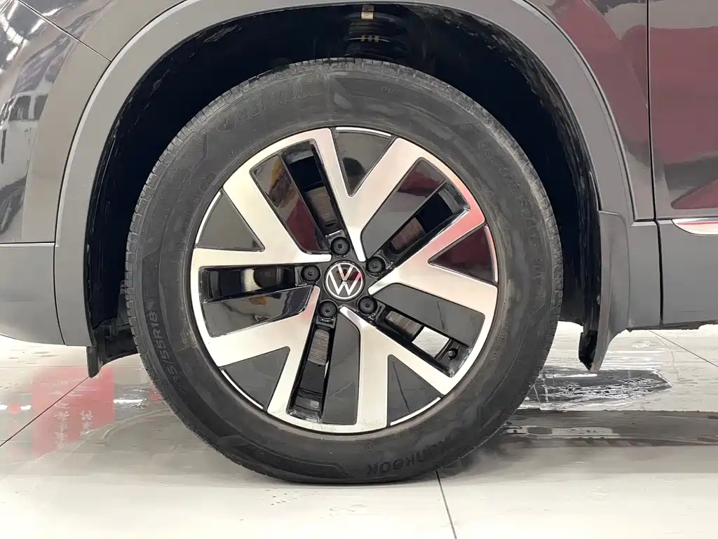 VOLKSWAGEN TAYRON 2022