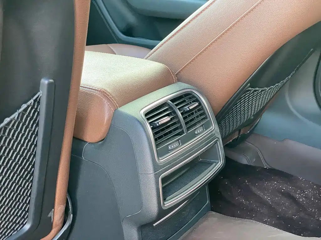 AUDI A6L 2014