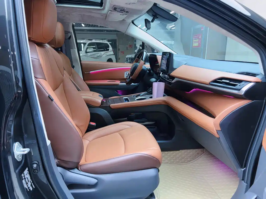 TOYOTA SIENNA SIENNA 2023