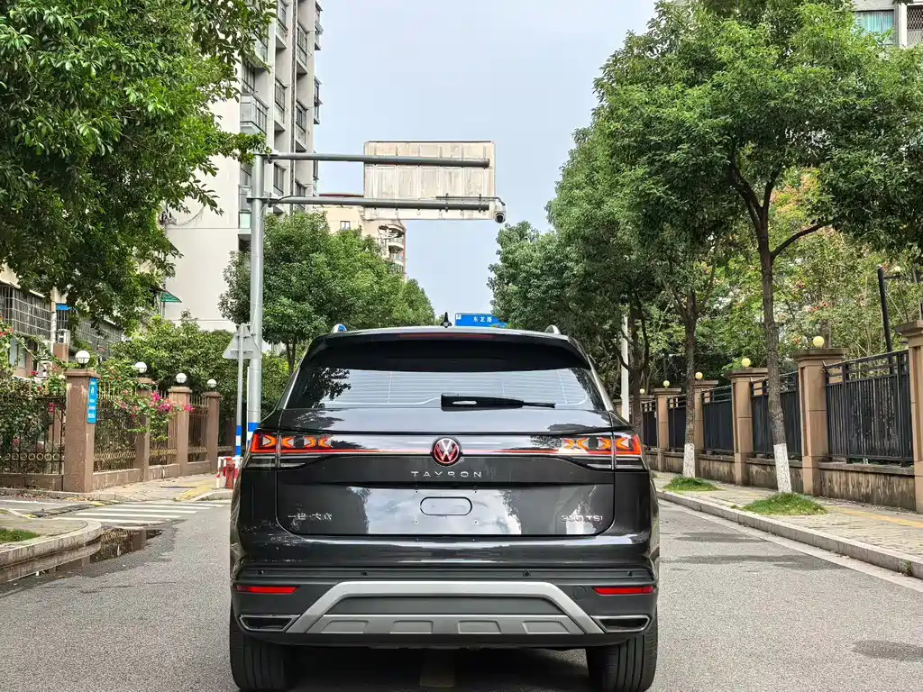 VOLKSWAGEN TAYRON 2025