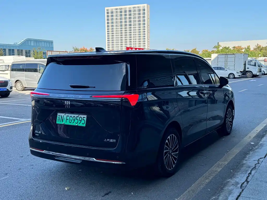 BUICK GL8 NEW ENERGY 2025