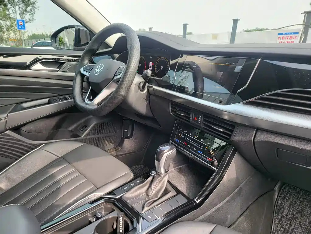 Аукционный лист VOLKSWAGEN PASSAT 2022