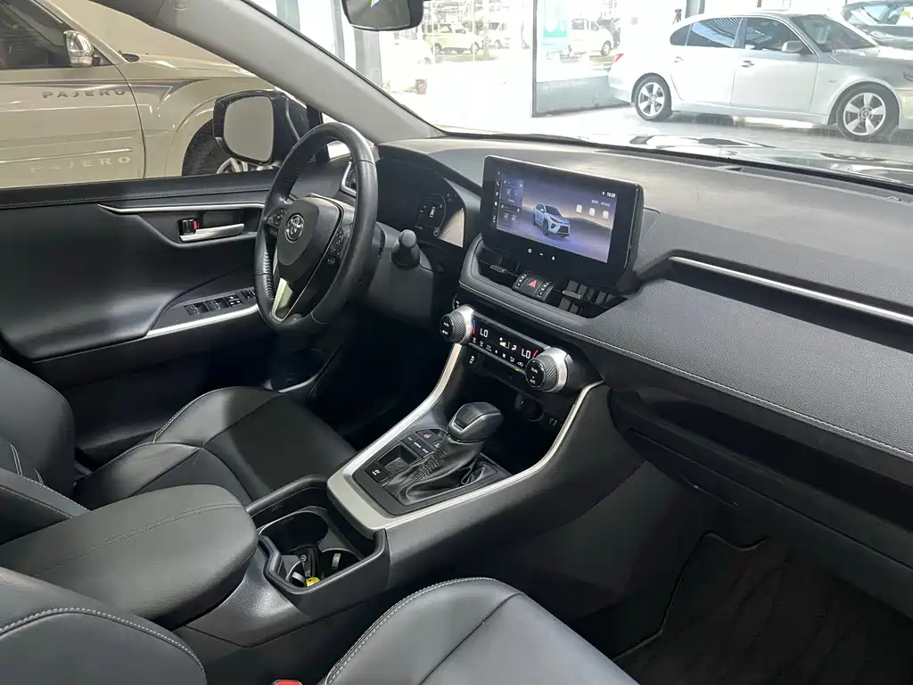 TOYOTA WILDLANDER 2023