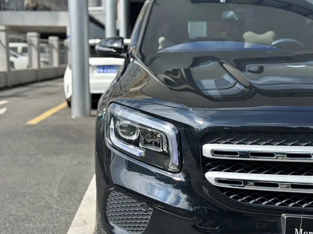 MERCEDES BENZ GLB 2022