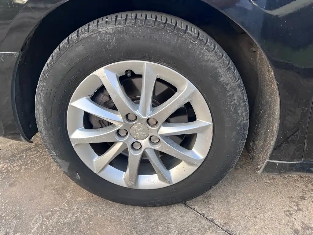 PEUGEOT 508 2017