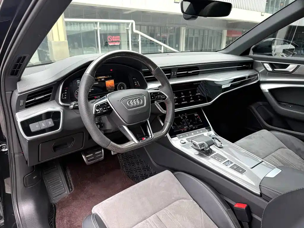 AUDI A6L 2021