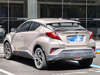 TOYOTA C-HR 2020 YEAR 2.0L LEADING EDITION 2020