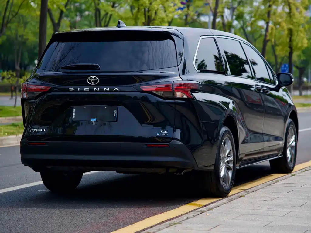 TOYOTA SIENNA SIENNA 2024
