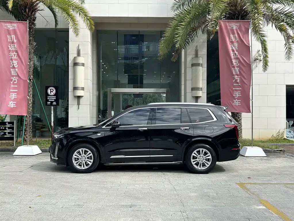CADILLAC XT6 2020
