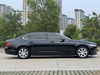 VOLVO S90 2018 YEAR T4 EDITION 2018