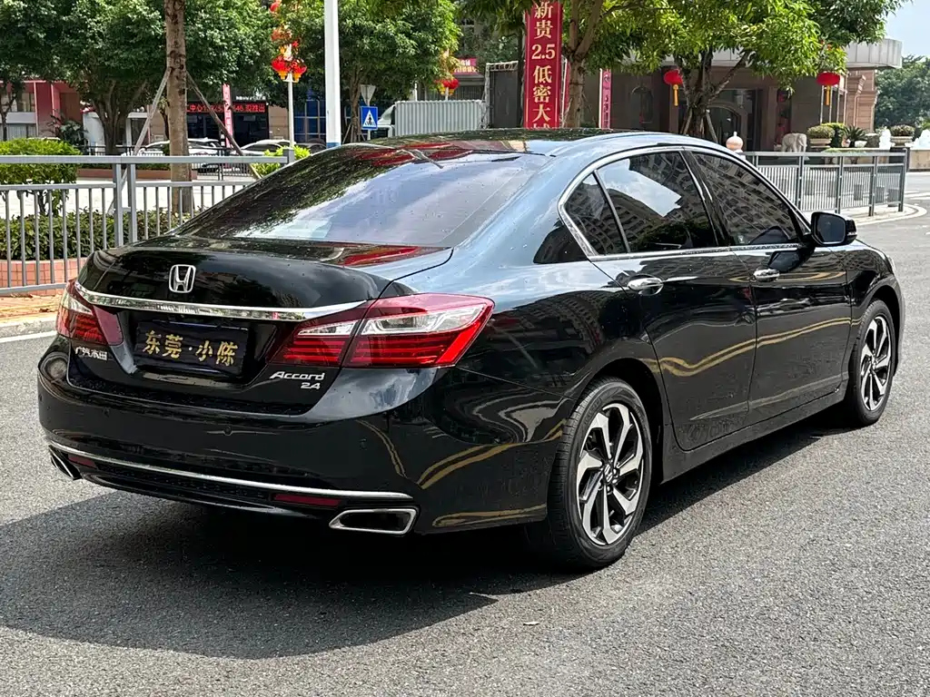 HONDA ACCORD 2017