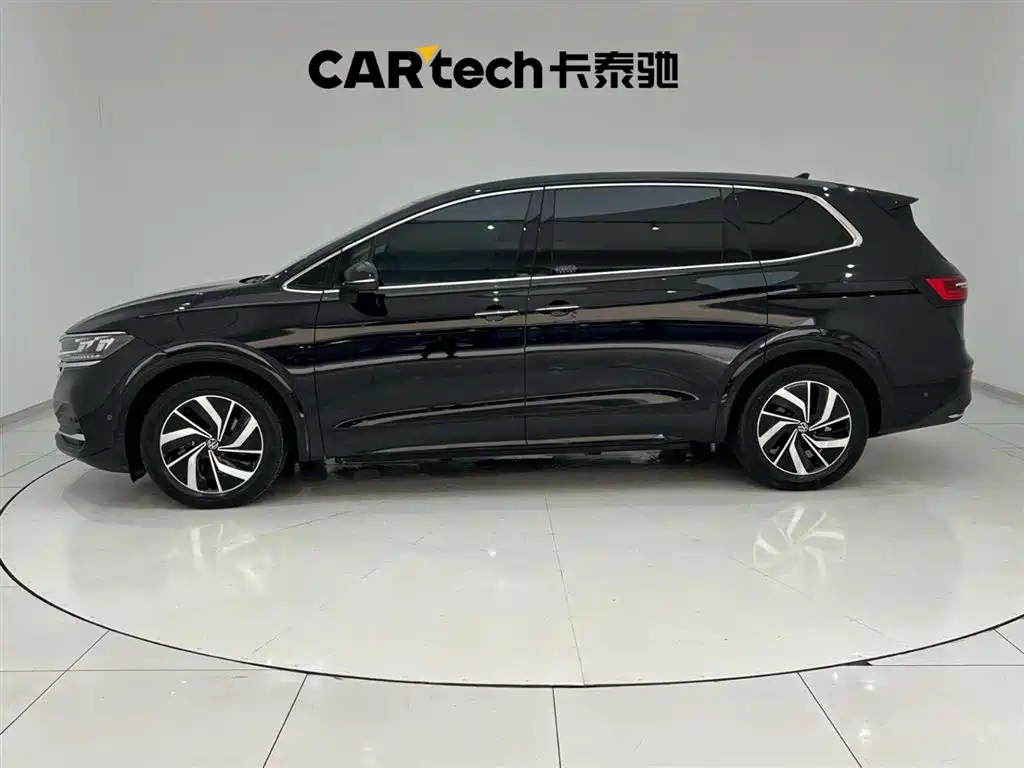 VOLKSWAGEN VILORAN 2024