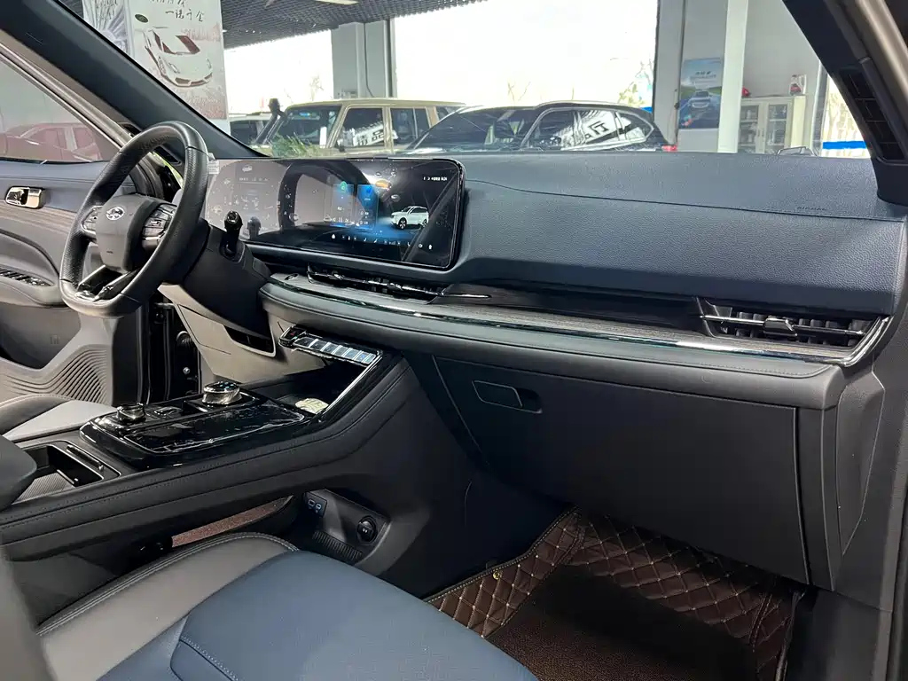 FORD EQUATOR SPORT 2023