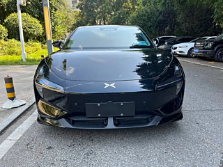 XPENG MOTORS MONA M03  2024