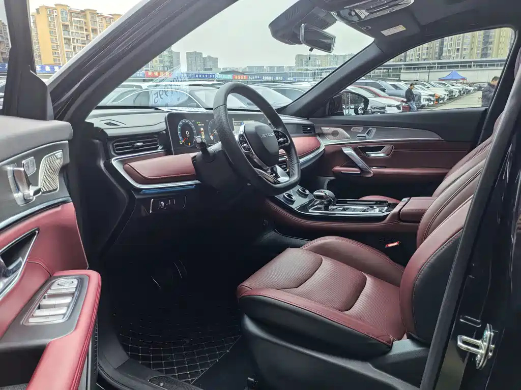 JETOUR X70 PLUS 2021