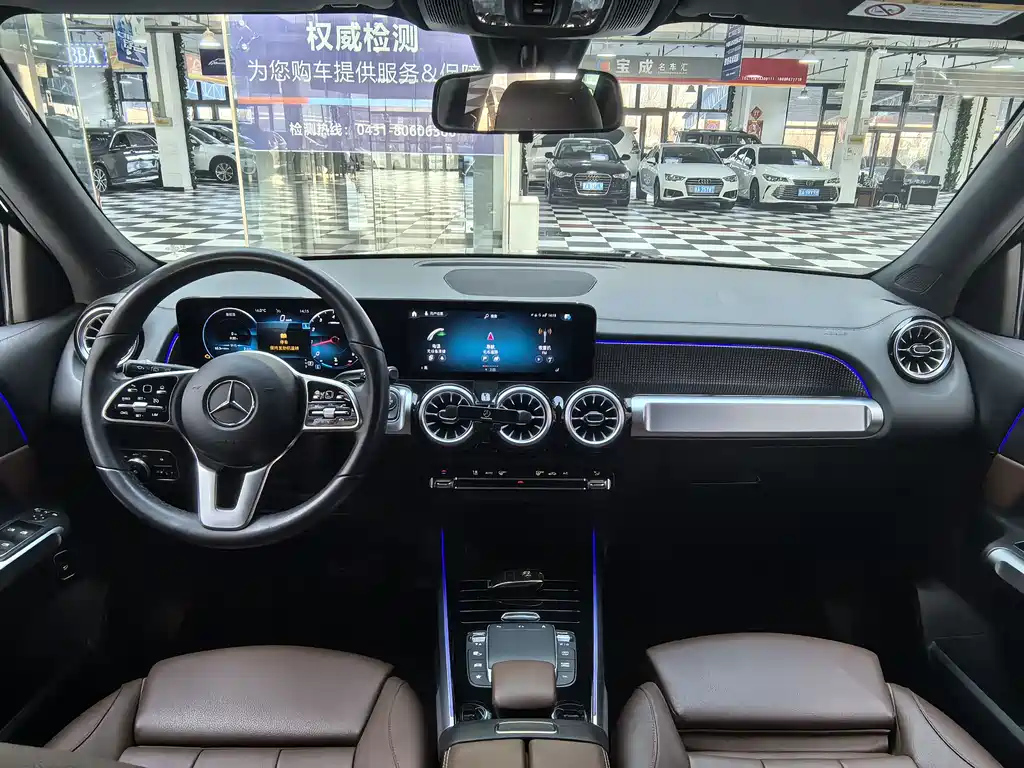 MERCEDES BENZ GLB 2022